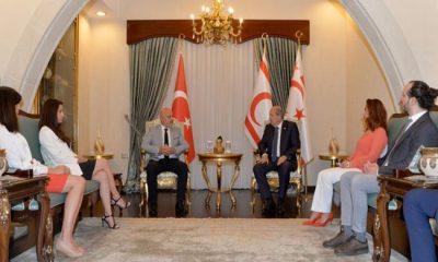 Cumhurbaşkanı Ersin Tatar, Yakın Doğu Üniversitesi Rektörü Prof. Dr. Tamer Şanlıdağ ve beraberindekileri kabul etti