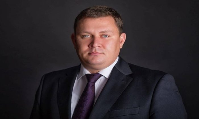 Kırım Seçim Komisyonu, Simferopol Kent Konseyi Sosyal Politika Komitesi Başkanı Yury Nesterenko’yu Devlet Duması ara seçimlerinde Birleşik Rusya’dan aday olarak kaydetti.