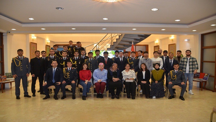 TACİKİSTAN CUMHURİYETİ ANKARA BÜYÜKELÇİLİĞİNDE CUMHURBAŞKANI EMOMALİ RAHMON`UN ULUSA SESLENİŞİNİ DİNLEDİLER