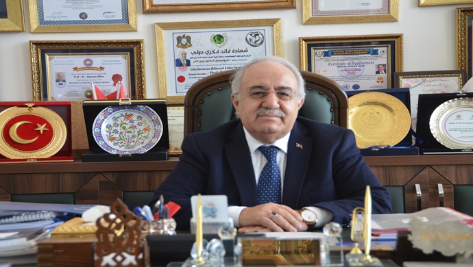 İSAK VAKFI MÜTEVELLİ HEYET BAŞKANI PROF. DR. BAYRAM ALTAN `DAN BERAT KANDİLİ MESAJI