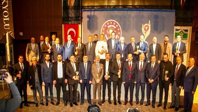 Dr. Hakan Bahadır, “İstanbul’da Yılın İlçe Belediye Başkanı” Ödülüne Layık Görüldü