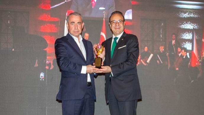 İstanbul Vali Yardımcısı Dr. Hasan Hüseyin Can’a “Türk Dünyası Hizmet Ödülü” Takdim Edildi