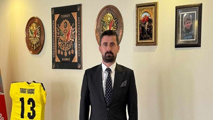 TURGUT BAŞDAŞ HER ZAMAN CUMHURBAŞKANIMIZ RECEP TAYYİP ERDOĞAN `IN YANINDAYIZ