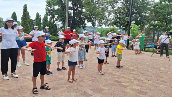 Birleşik Rusya, bölgelerde Tüm Rusya Komşuluk Tatbikatı düzenledi