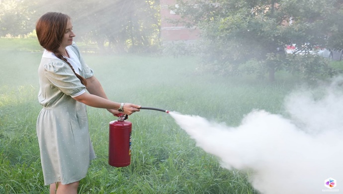 Birleşik Rusya, St. Petersburg’daki okul çocukları ve öğrenciler için yangın güvenliği konusunda bir ustalık sınıfı düzenledi