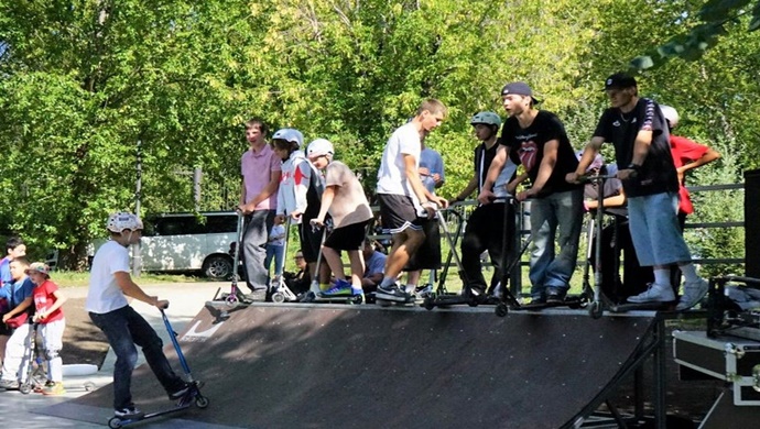 Birleşik Rusya Halk Programı kapsamında İrkutsk’ta yeni bir kaykay parkı inşa edildi