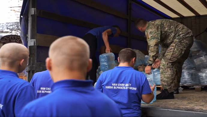 Birleşik Rusya, Donbass sakinlerine su ulaştırıyor