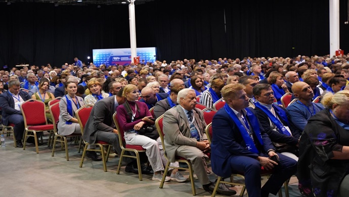 «Единая Россия» провела в Новосибирске форум муниципальных депутатов