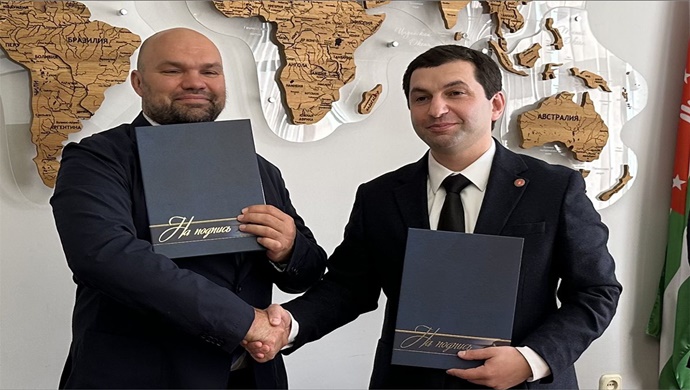 Birleşik Rusya Genç Muhafızları, Birleşik Abhazya partisiyle işbirliği anlaşması imzaladı.