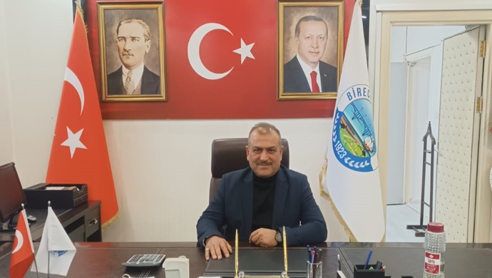 ABDULLATİF ARSLANTAŞ`TAN 29 EKİM CUMHURİYET BAYRAMI MESAJI