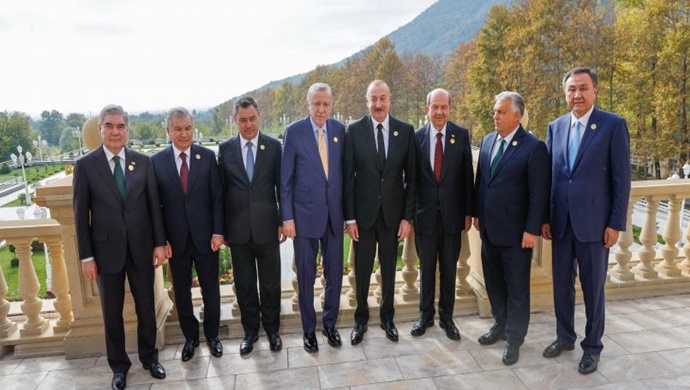 Cumhurbaşkanı Ersin Tatar, Azerbaycan’ın Gebele kentinde düzenlenen Türk Devletleri Teşkilatı (TDT) Devlet Başkanları 12. Zirvesinde konuşma yaptı