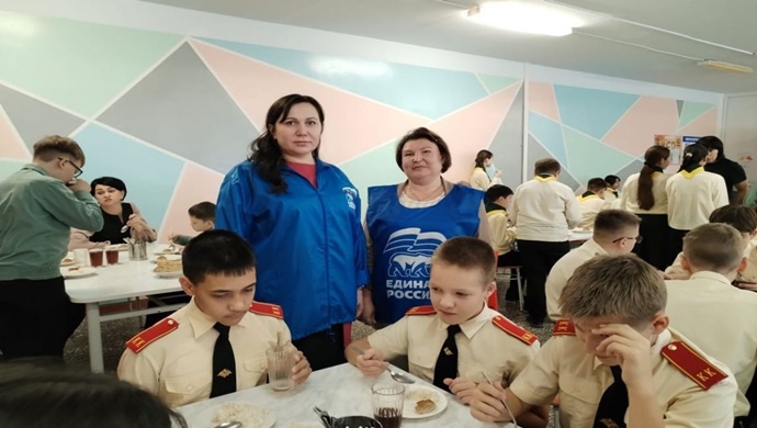 Birleşik Rusya, Hantı-Mansi Özerk Okrugu’nun Nefteyugansk ilçesinde okul beslenmesini denetledi