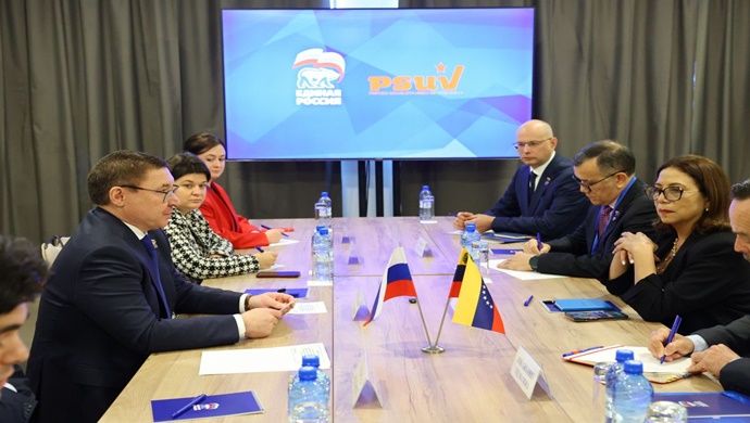 Vladimir Yakushev: Zorlu jeopolitik ortamda Venezuela, Rusya’nın Latin Amerika’daki başlıca ortaklarından biri olmaya devam ediyor.