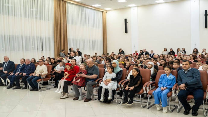 По инициативе «Единой России» в Нягани прошёл конкурс чтецов на языках этносов ХМАО