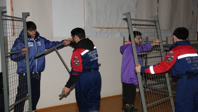 Волонтёры «Единой России» и МГЕР помогают пострадавшим от стихии жителям Дагестана